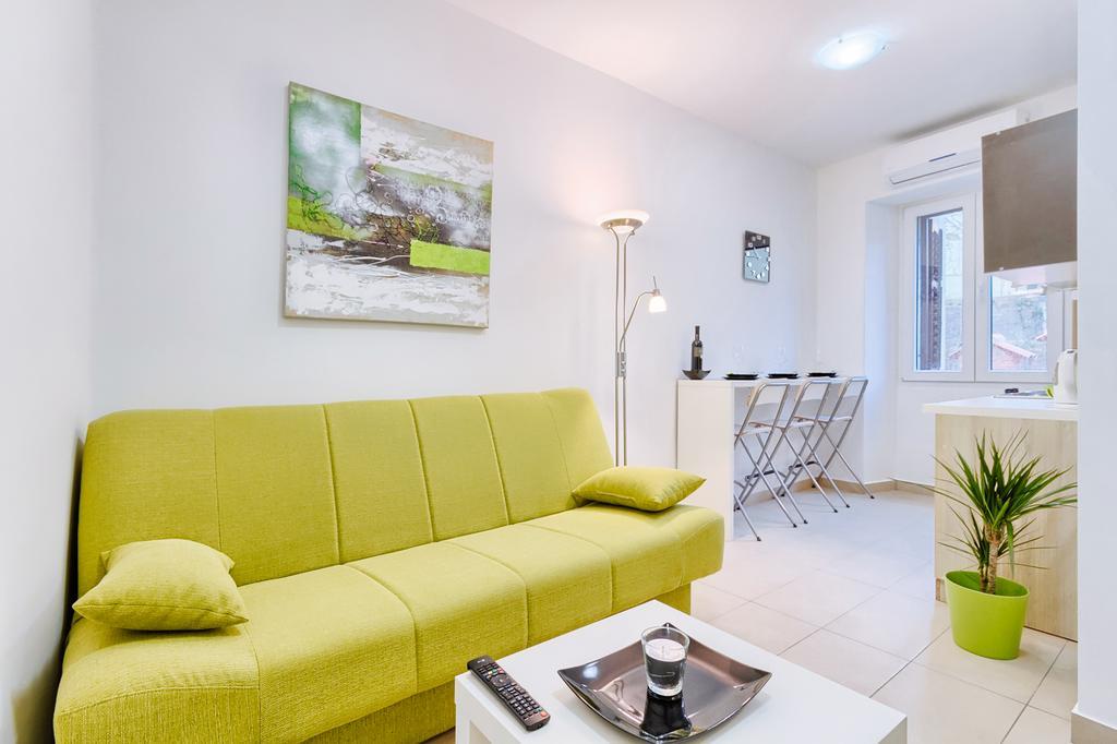 Marija Apartments Pula Bagian luar foto